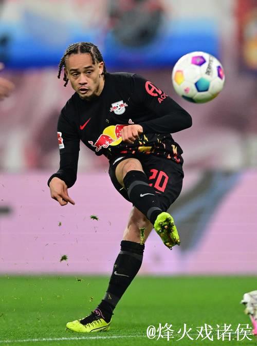 哈维-西蒙斯:我有点想念我的庆祝动作,所以必 哈维-西蒙斯:我有点想念我的庆祝动作,所以必